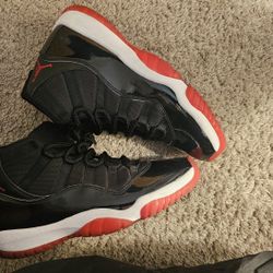 Air Jordan Bred 11 SIZE 12