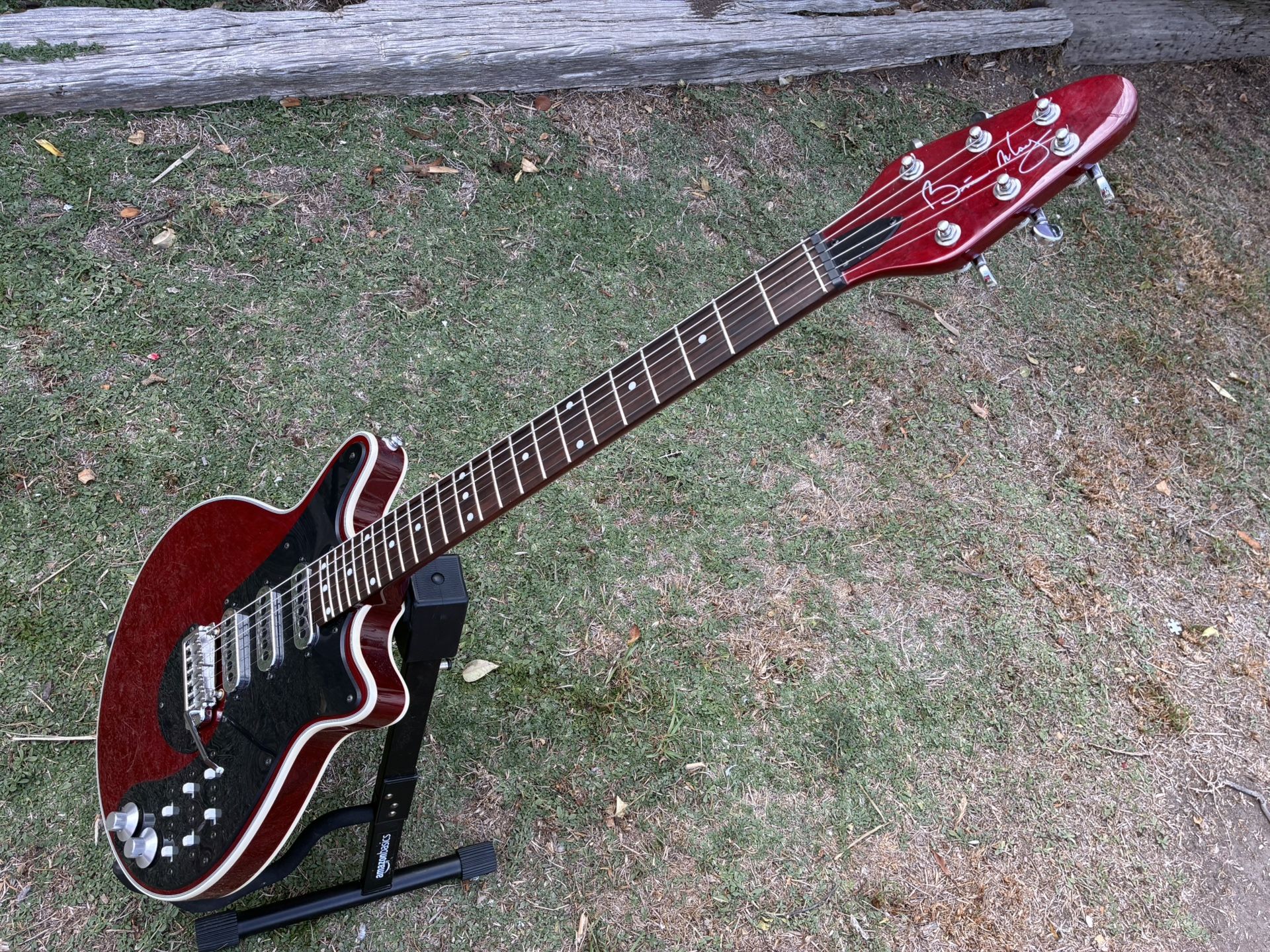 Brian May Red Special Guitar