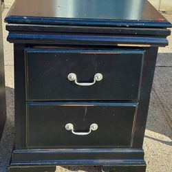 Bedroom nightstand dresser table 