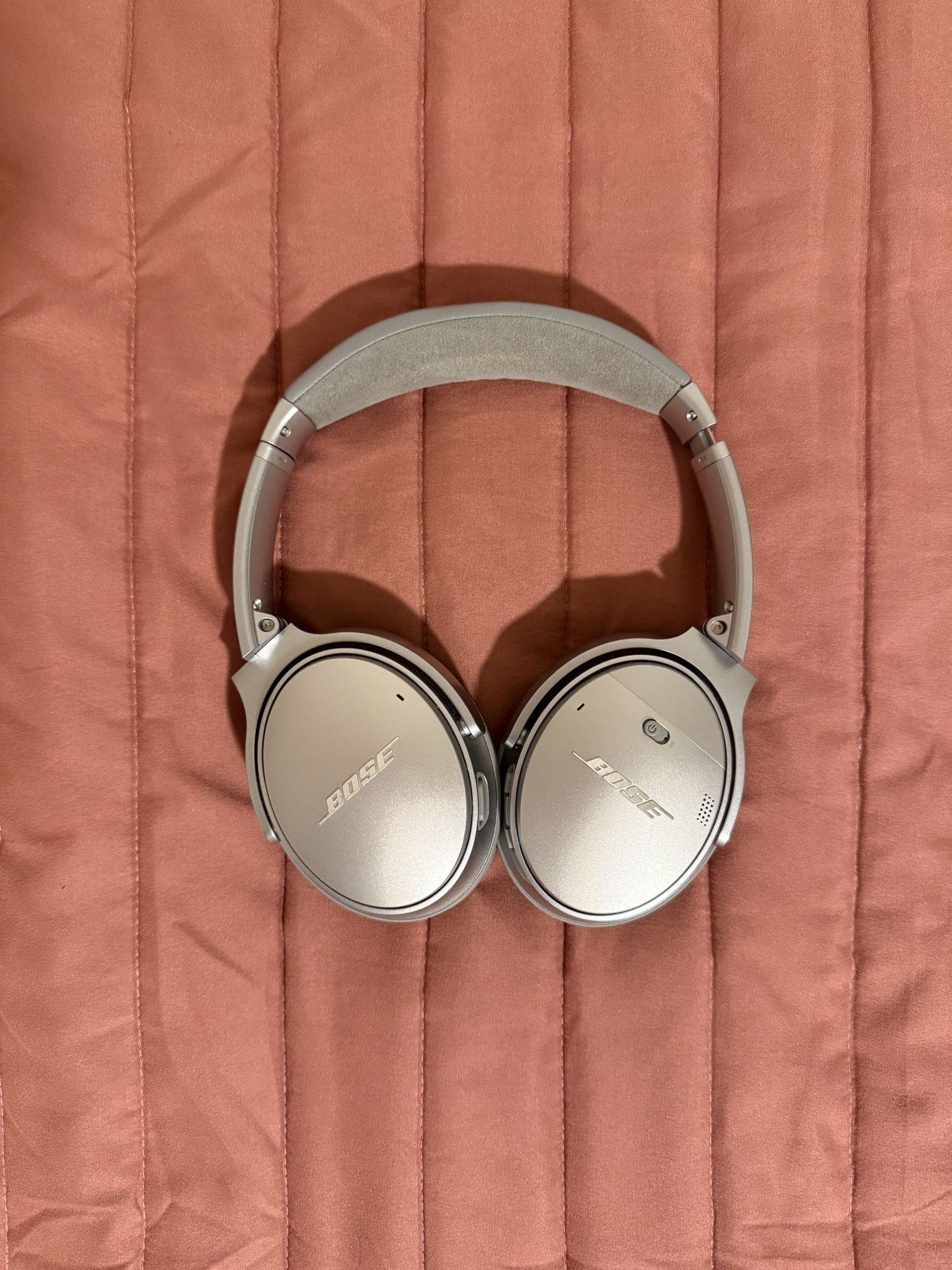 Bose Quiet Comfort Headphones