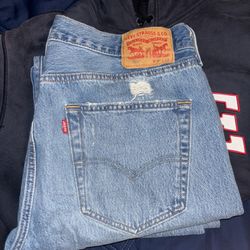 levis
