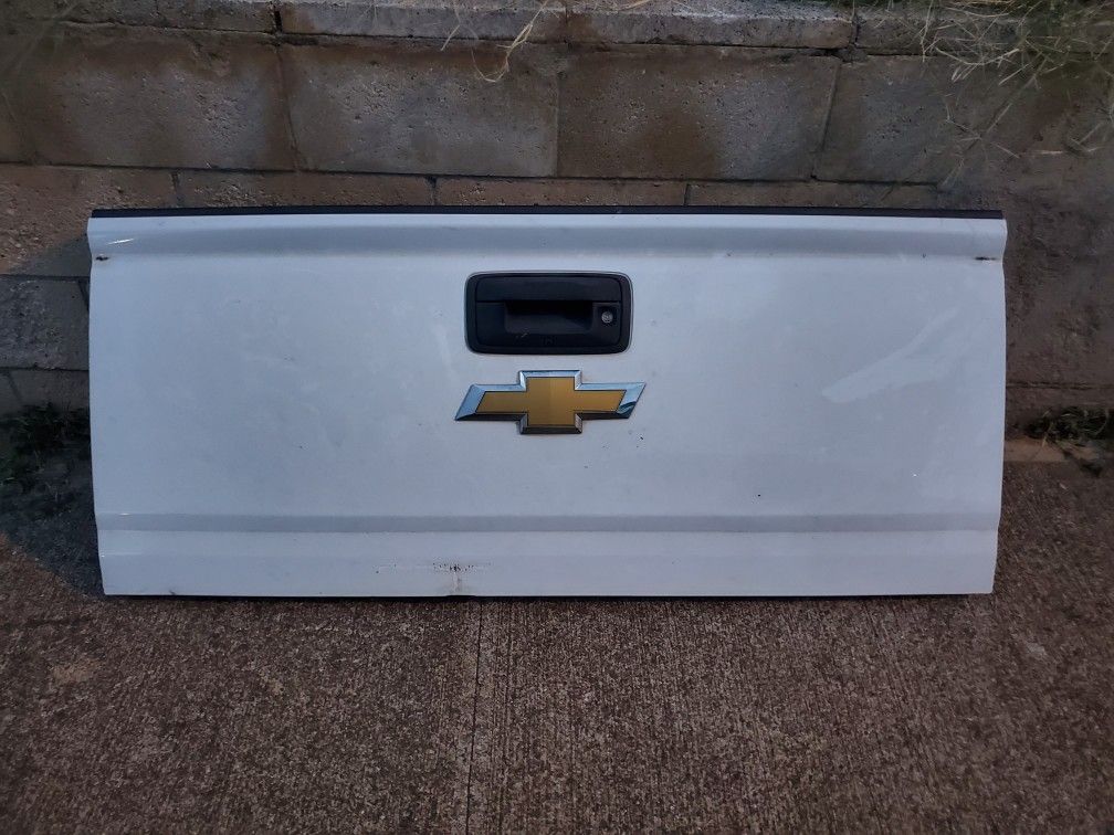 Chevy Colorado Tailgate For Sale In Waipahu HI OfferUp chevy-colorado-tailgate-for-sale-in-waipahu-hi-offerup