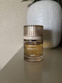 Snif perfume