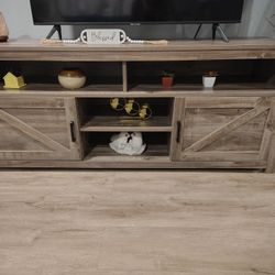 Separador Tv / TV cabinet