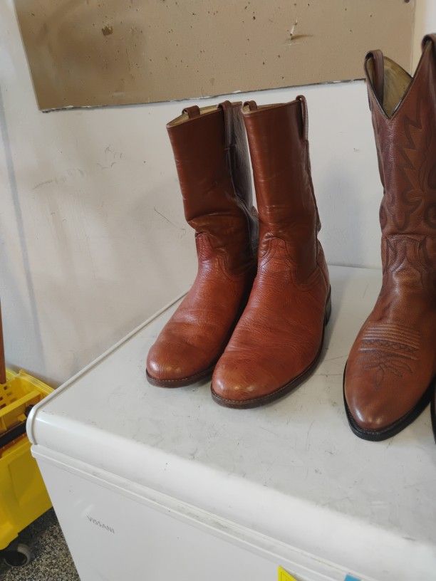 Cowboy Boots 
