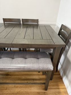 Dining table set 