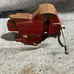 Craftsman‘S Vice 