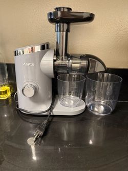 Aeitto Slow Masticating Juicer