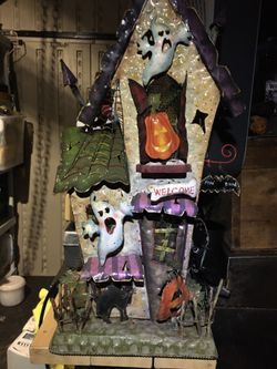 Halloween Haunted House Metal