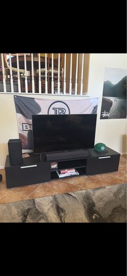 TV with Console