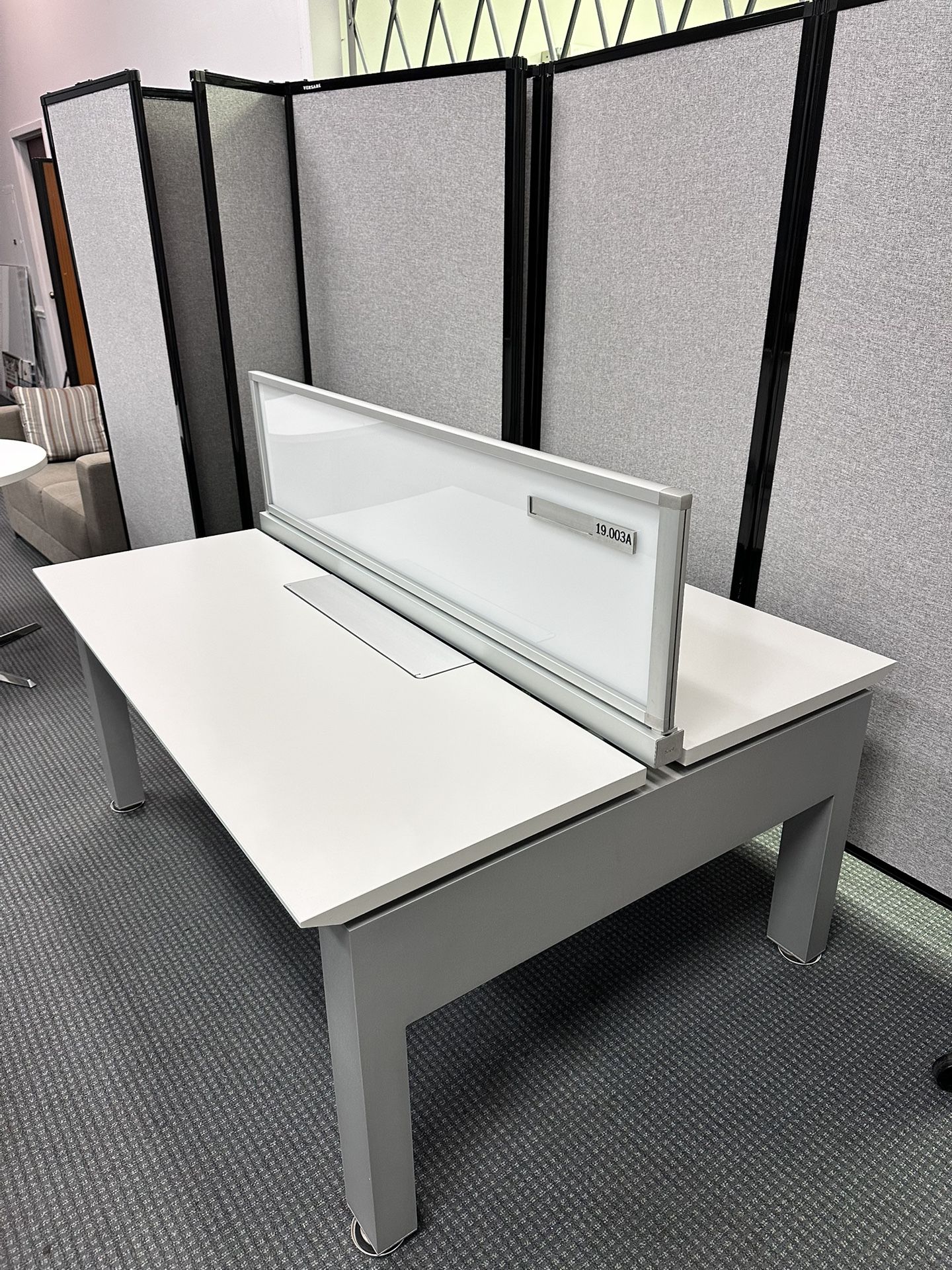 Knoll Bench Desk / Workstation