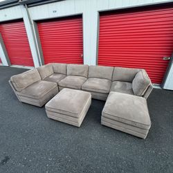 *FREE DELIVERY* 7 Piece Sectional Sofa