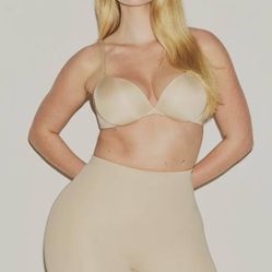 Skims hip enhancing shorts 2xl