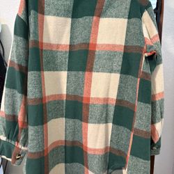 Plaid Shacket Jacket – Cozy Oversized Style - Large