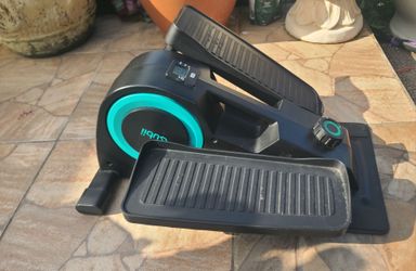 Cubii Under-Desk Elliptical Trainer