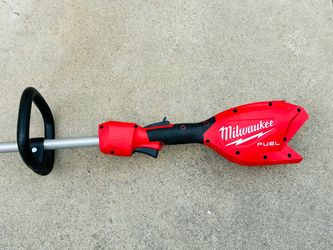 Milwaukee 18V Fuel 16 in. Cordless Straight Shaft String Trimmer (TOOL ONLY)