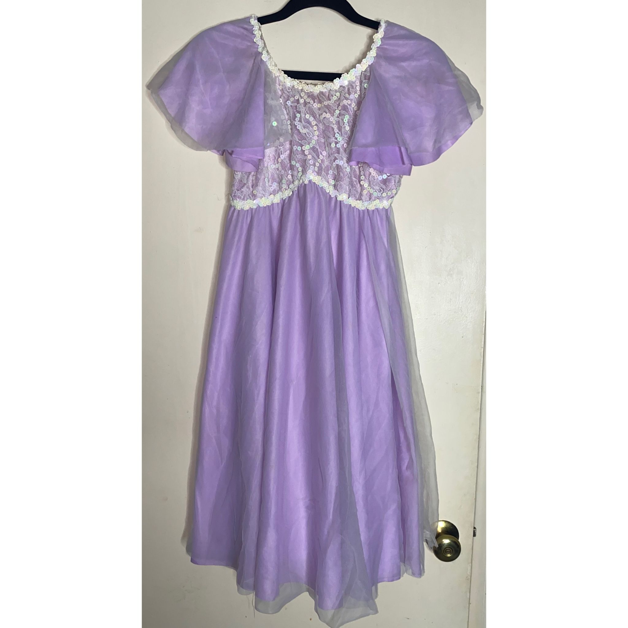 Fairy / Gelinda The Good Witch Purple Halloween Costume Dress Size Adult Medium 