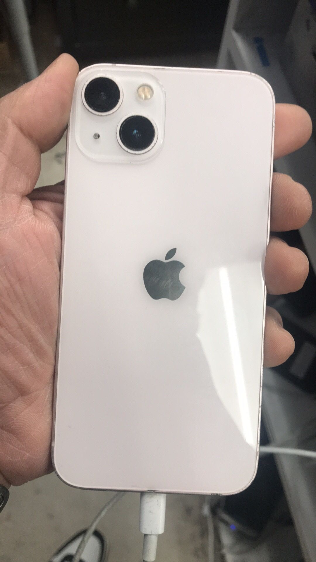 iPhone 14 128gb unlocked sold with store warranty 