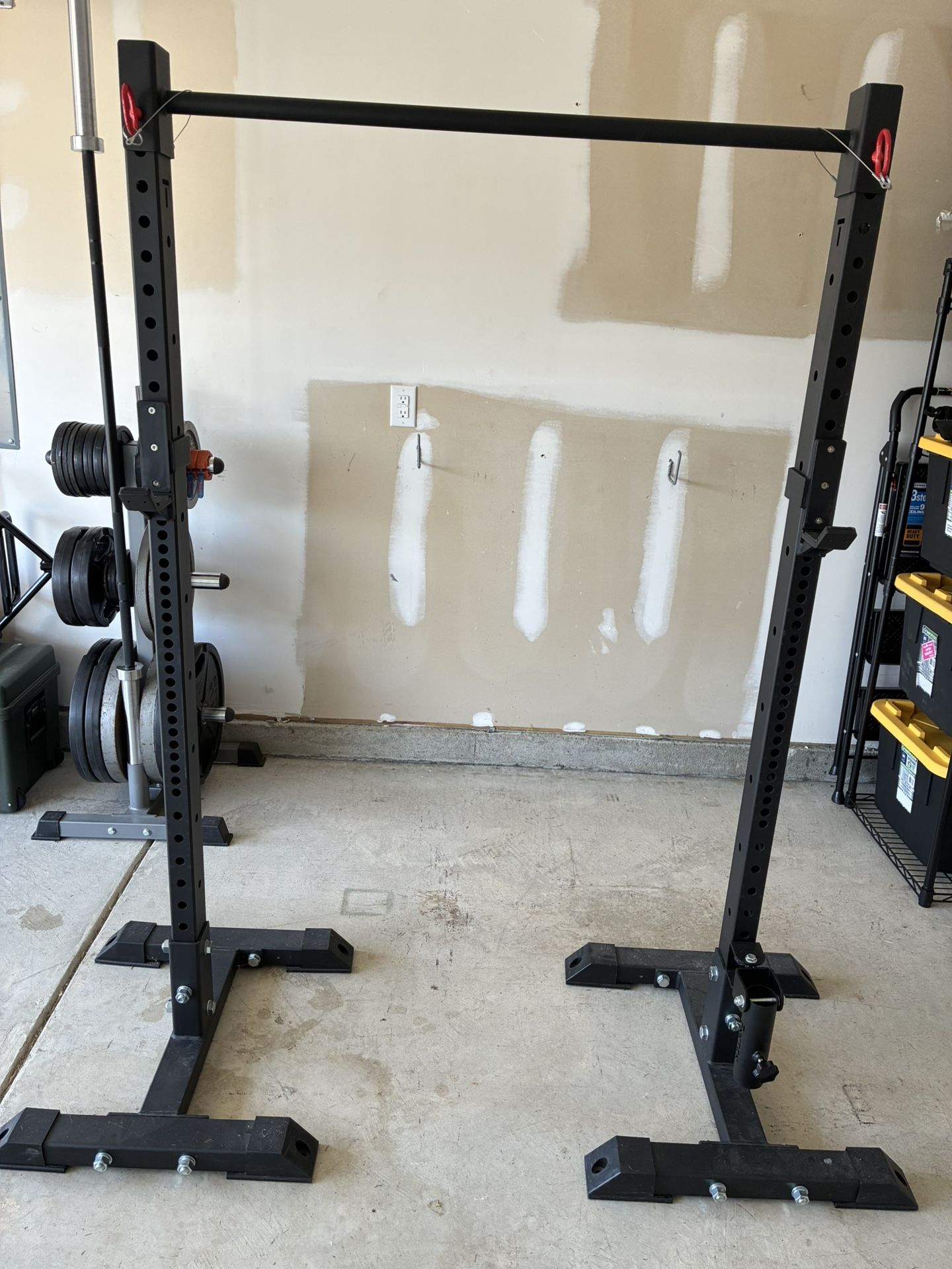 Squat Stand With Pull Up Bar
