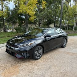 2024 KIA Forte GT