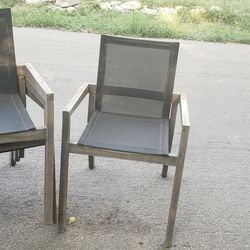 4 Sturdy deck chairs