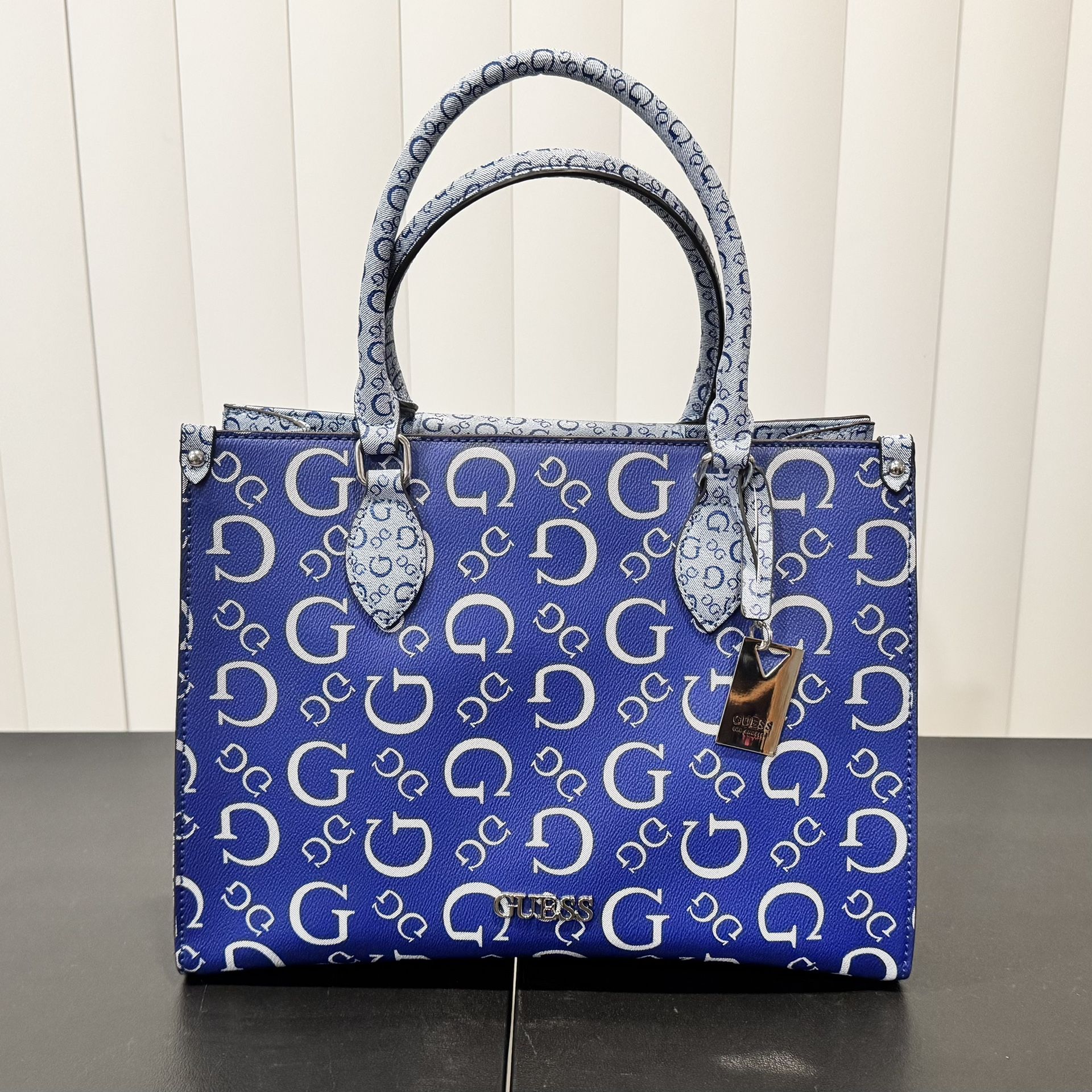 GUESS Women’s Handbag in Blue