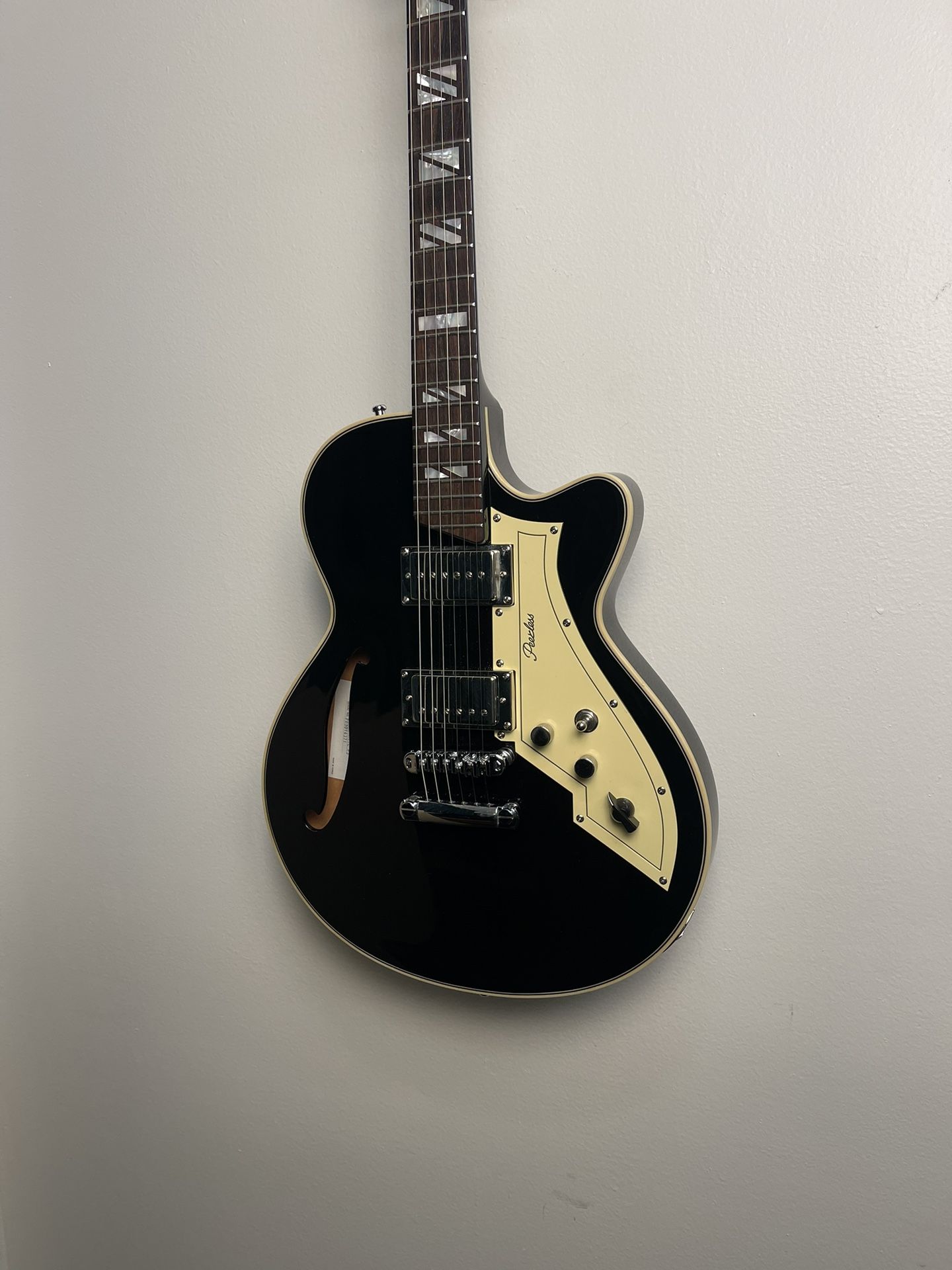 Peerless Retromatic p3 Semi Hollowbody Guitar