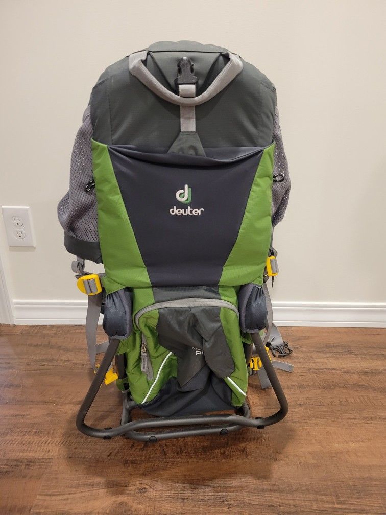 Deuter Baby Carrier Pack