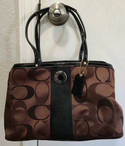 Coach puste gently used