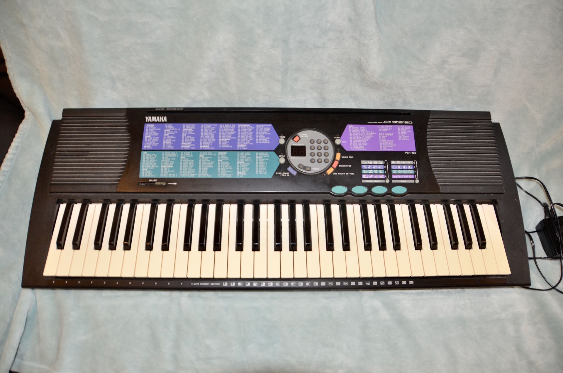 Yamaha Advanced Wave Memory Stereo PSR-185 Keyboard piano