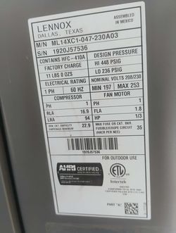 Residential air conditioning unit
