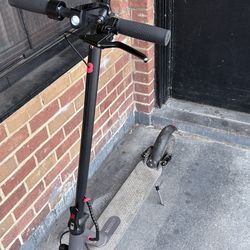 Electric scooter