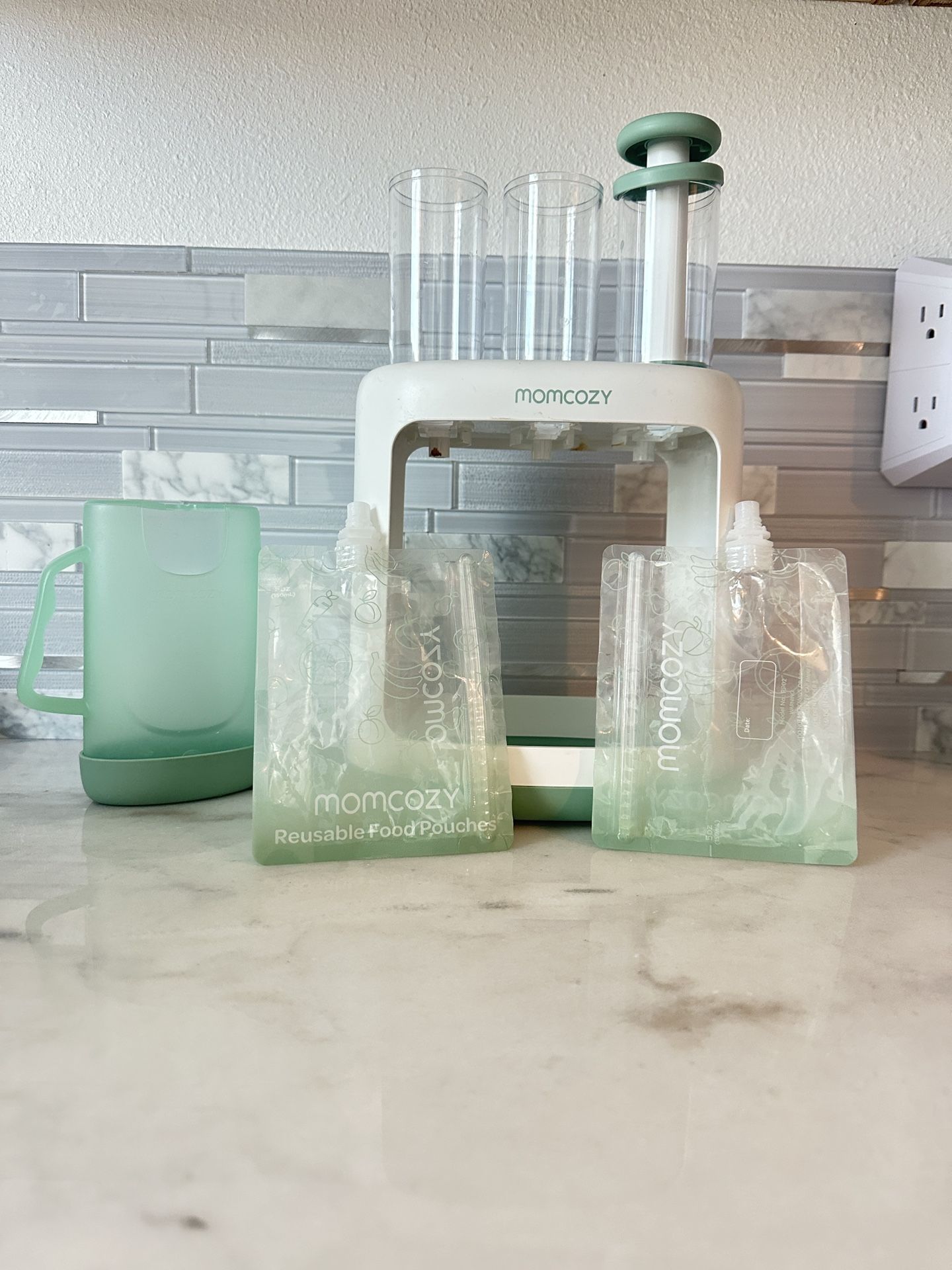 Momcozy Baby Food Making Set – Gently Used