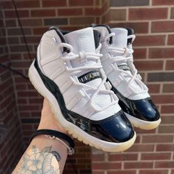 Air Jordan 11