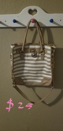 wallets, crossbody bags, baby bags, totes.