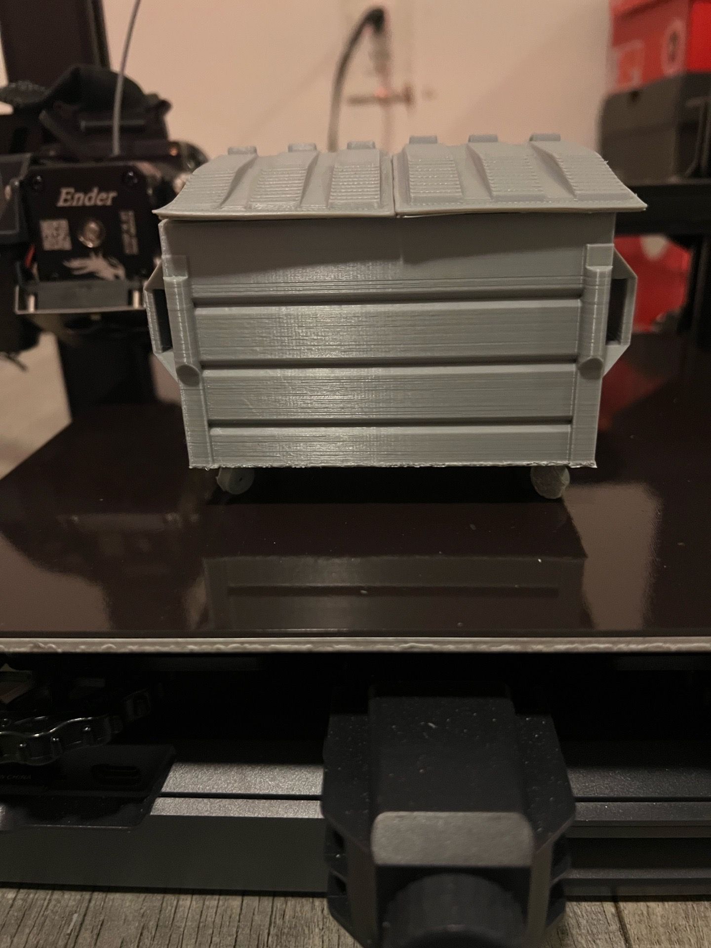 3d printed dumpster for graffiti dioramas