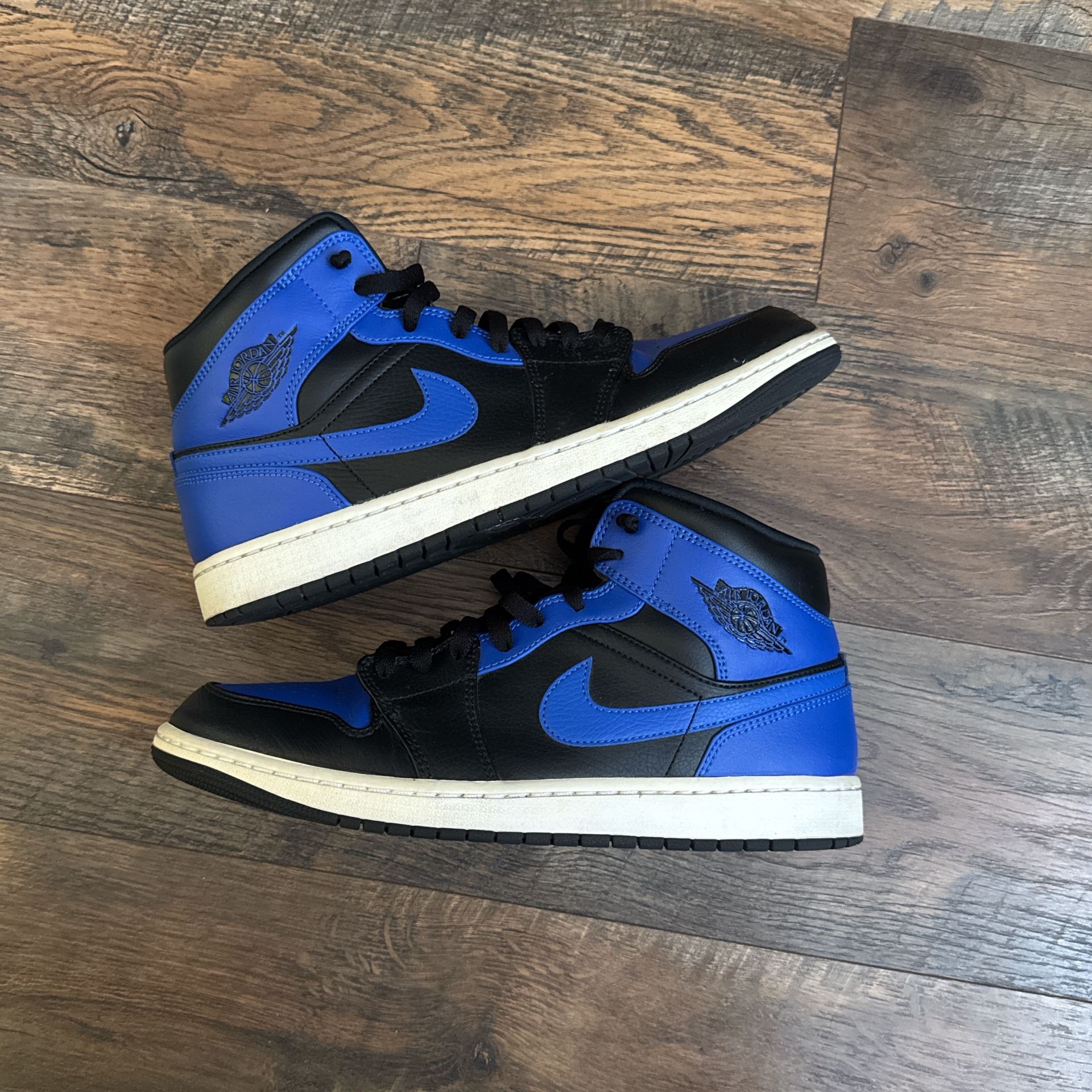 Jordan 1 ‘Hyper Royal’