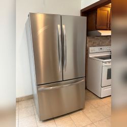 Frigidaire French Door Refrigerator – Dearborn, MI
