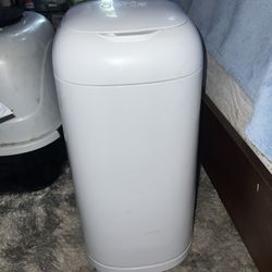 Diaper Genie 
