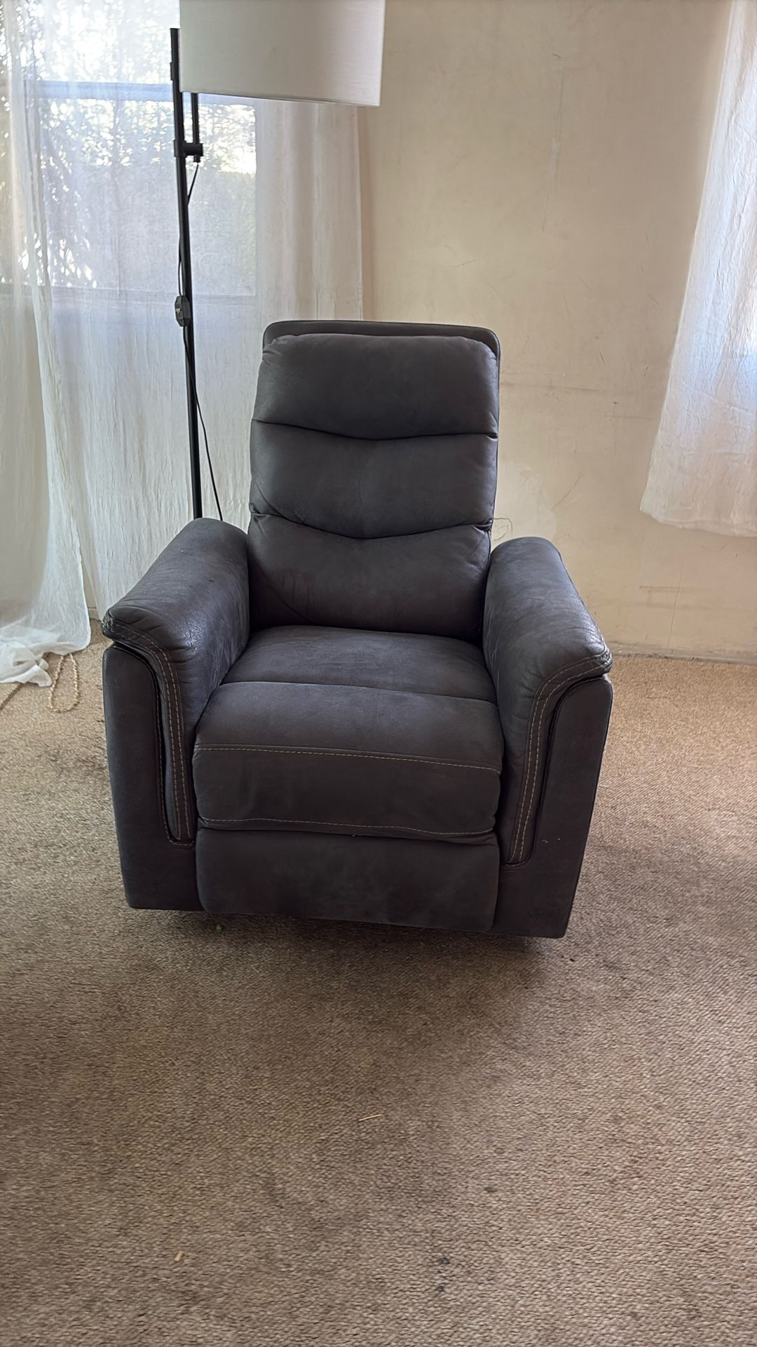 Recliner chair