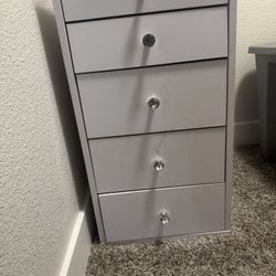 Alex Draw -Makeup Dresser