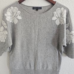 Blusa. Adrienne Vittadini