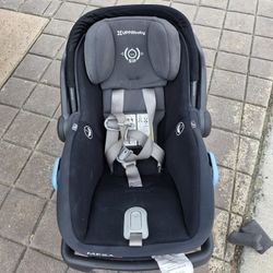 Uppa Baby Infant Carseat And Base