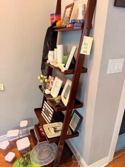 Dark Wood 5-Tier Leaning Ladder Shelf | Display Bookcase