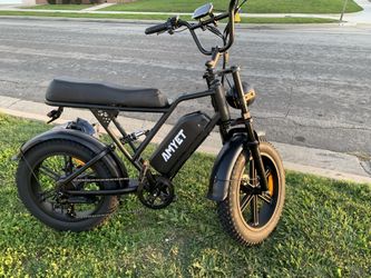 1500W High-Output Electric Bike | Fat Tires | Dual Suspension | New Condition 