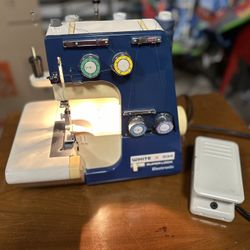 WHITE 534 Super Lock Electronic Serger