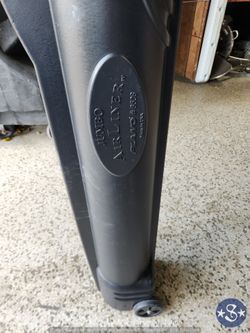 C9825-004 Plano Airliner Telescoping 67" - 112" Fishing Rod Case