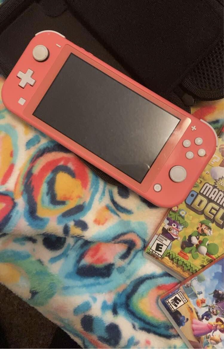 Pink Nintendo Switch Lite 