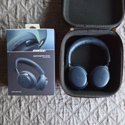 Bose QuietComfort Ultra Headphones + Case