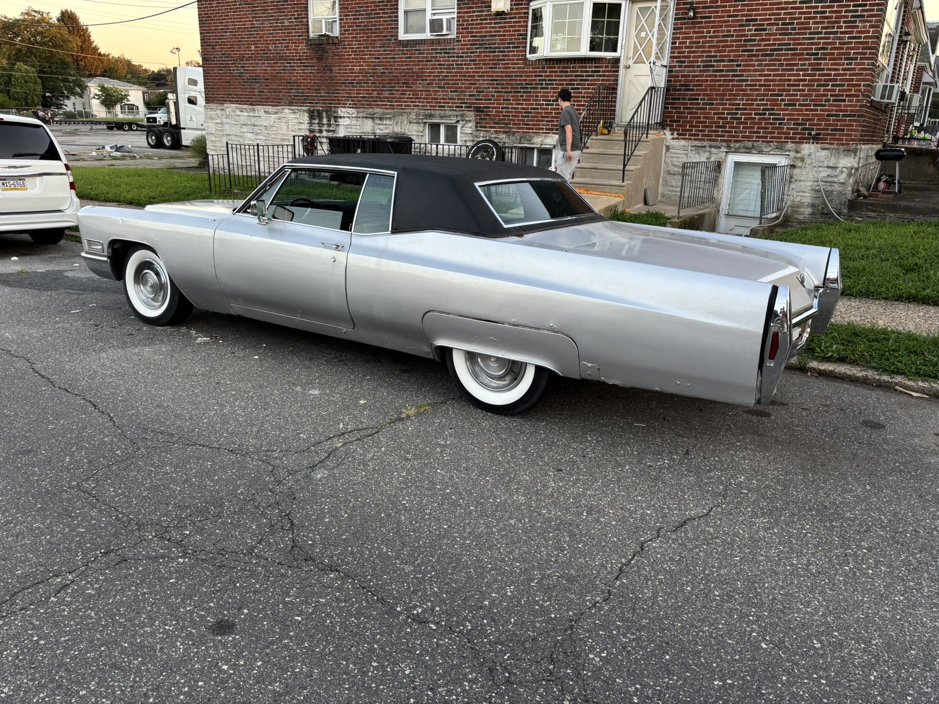 1968 Cadillac coupe Deville